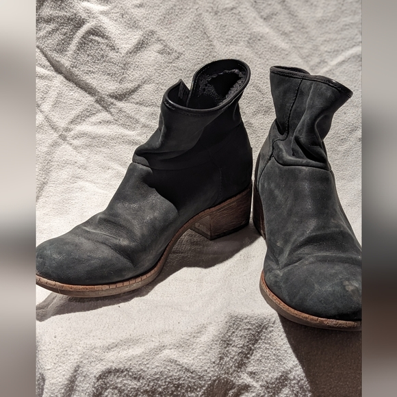 UGG booties - Picture 3 of 6